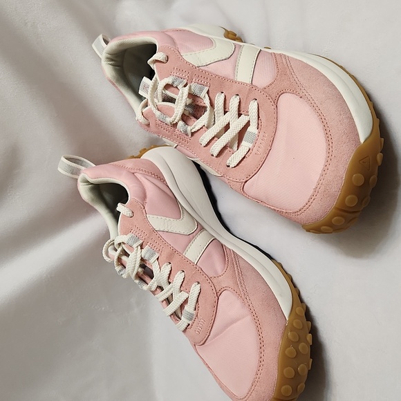 Keen Pink and White Suede Sneakers (W Size 9) - Picture 6 of 16